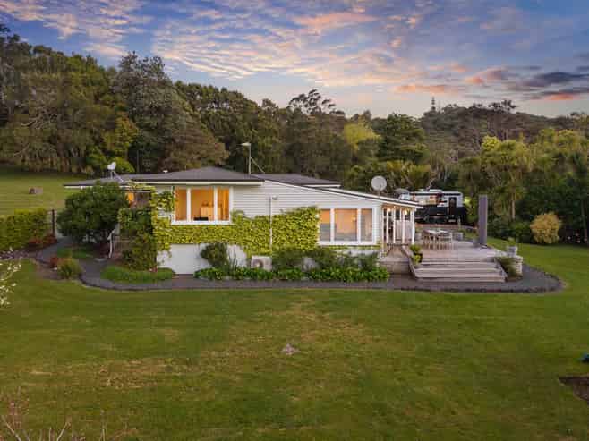 315 Muriwai Road, Waimauku