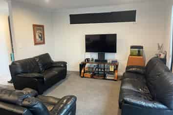 1 Scarr Lane, Pyes Pa