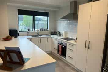 1 Scarr Lane, Pyes Pa