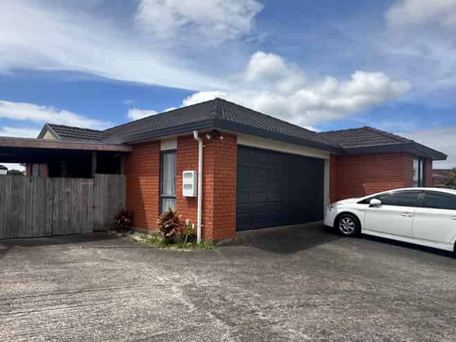 16 Jaylo Place, Mangere