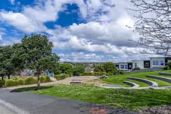 9 Caldera Drive, Long Bay