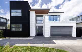 9 Caldera Drive, Long Bay