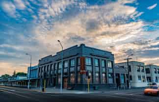 Profitable Hotel Business & Freehold Investment