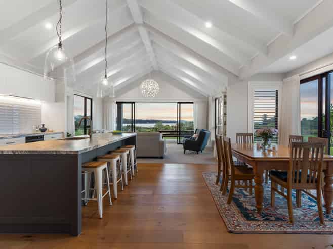 194 Potts Road, Whitford