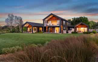 194 Potts Road, Whitford