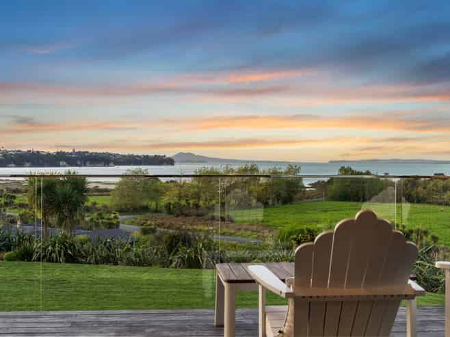 194 Potts Road, Whitford
