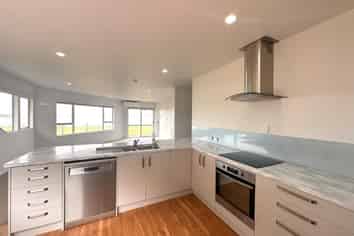 17 Harbour View Road, Onerahi