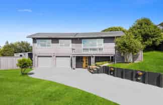 5 Cyclarama Crescent, Massey