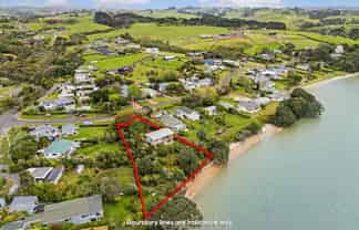 6 Sergeant Road, Awhitu