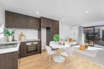 D2/9 Vesty Avenue, Hillcrest