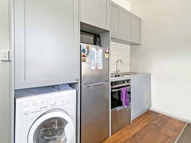 4A/56 Victoria Street, Petone