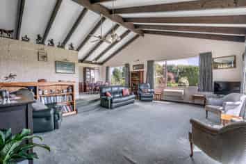 10 Steel Road, West Plains