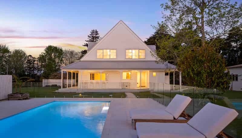 161 Monument Road, Clevedon