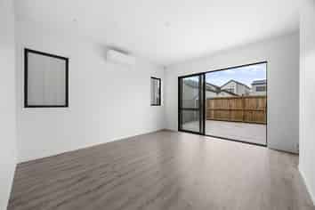 65 Kairakau Street, Takanini