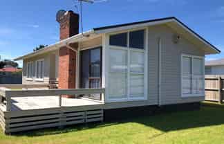 9 Brennan Avenue, Te Atatu Peninsula