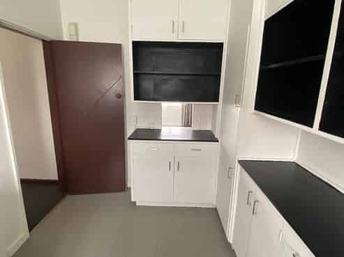 2/229 Featherston Street, Palmerston North