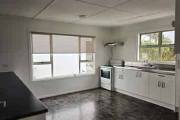 6 Wharf Road, Bucklands Beach