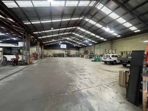 Industrial For Lease - 1,643m2