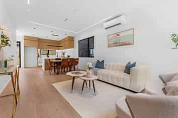 12B Johnston Road, Mount Wellington