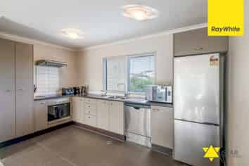 79/172 Mcleod Road, Te Atatu South