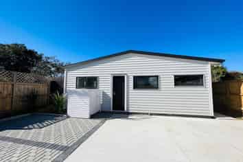 82E Eversleigh Road, Belmont