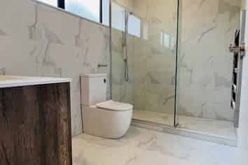 82E Eversleigh Road, Belmont