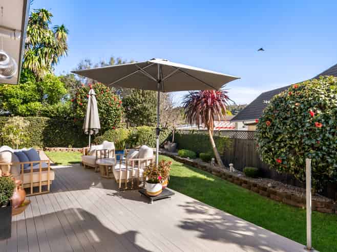 10 Advance Way, Albany