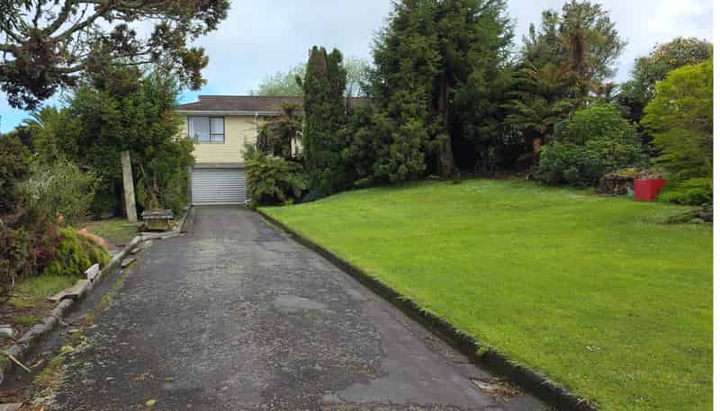 17 Pine Tree Road, Kaniere