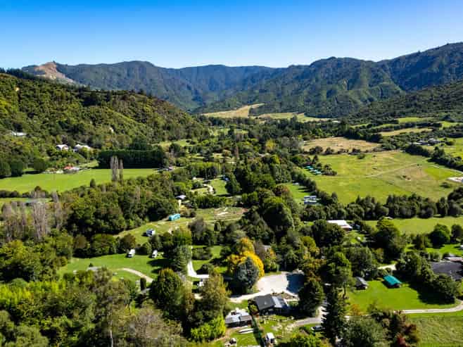 54 Harvey Road, Marahau