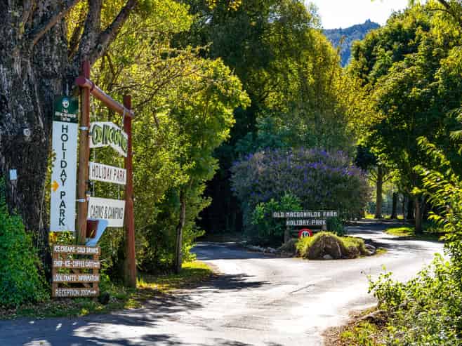 54 Harvey Road, Marahau