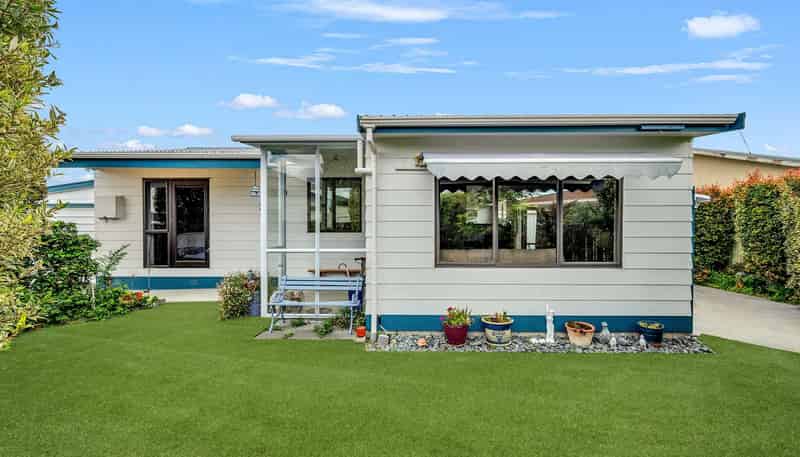 2/17 Townshend Crescent, Greenmeadows