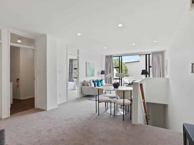 2/561 Blockhouse Bay Road, Blockhouse Bay