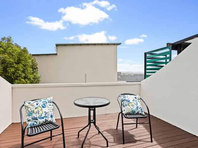 2/561 Blockhouse Bay Road, Blockhouse Bay