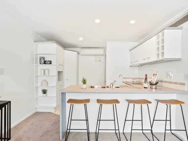 2/561 Blockhouse Bay Road, Blockhouse Bay