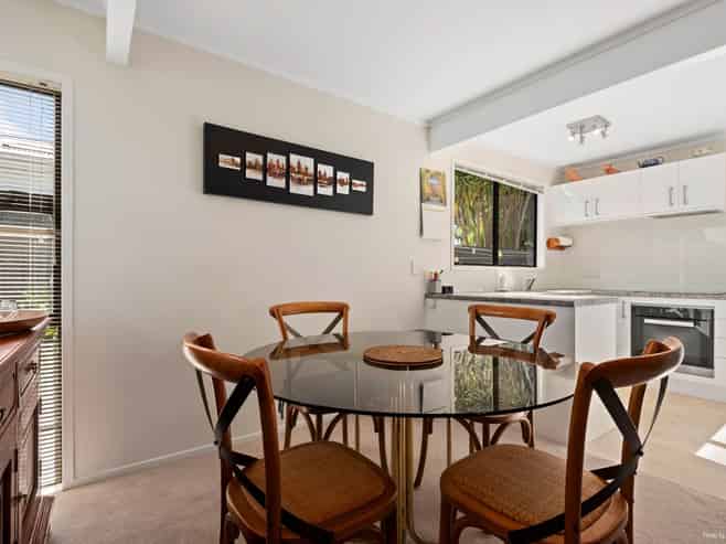 73a Canal Road, Avondale