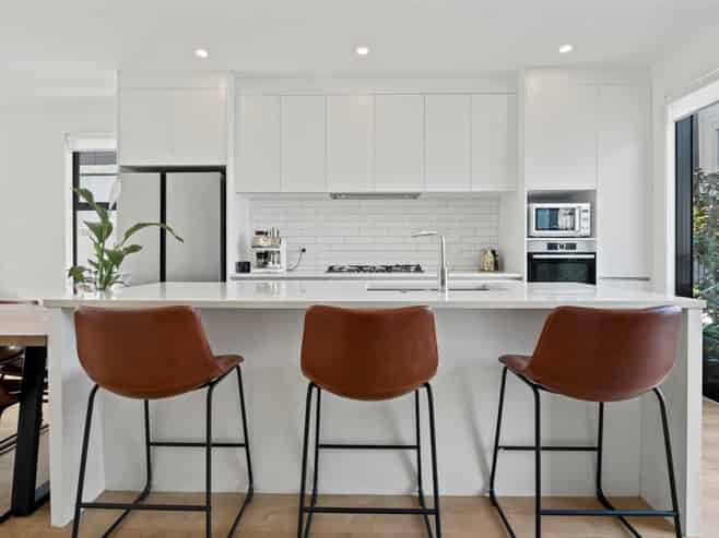 2D Cardinal Place, Glendowie