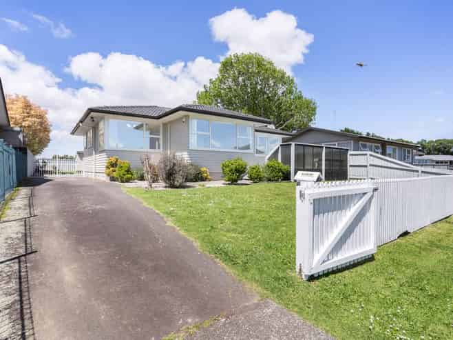 6 Coptic Place, Mangere East