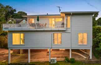 1230 New North Road, Mount Albert