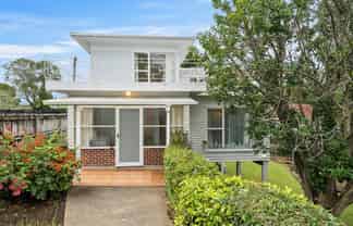 1230 New North Road, Mount Albert