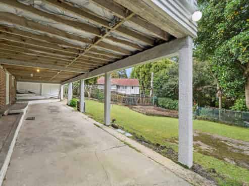 1230 New North Road, Mount Albert