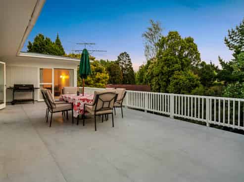 1230 New North Road, Mount Albert