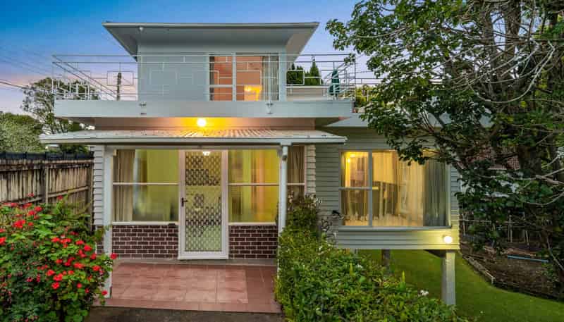 1230 New North Road, Mount Albert