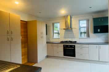 184 Nile Rd, Forrest Hill