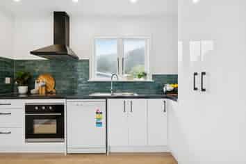 55 Lees Grove, Wainuiomata