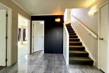 10a Lorenzen Bay Rd, Raglan