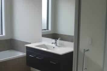 9 Tawaki Avenue, Takanini