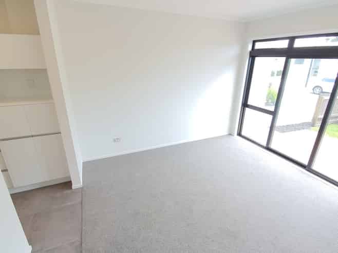 Auckland - Address withheld