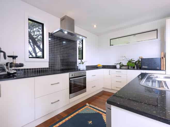 45 Laingholm Drive, Laingholm