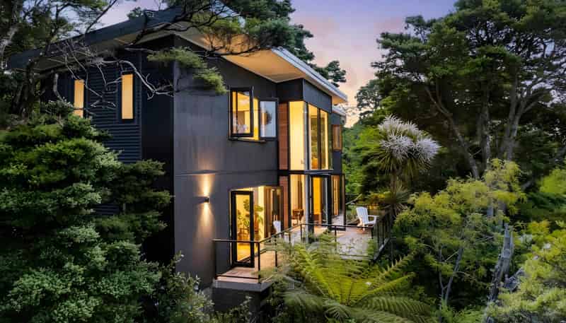 45 Laingholm Drive, Laingholm