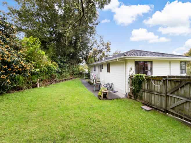 17 Gerontius Glade, Torbay